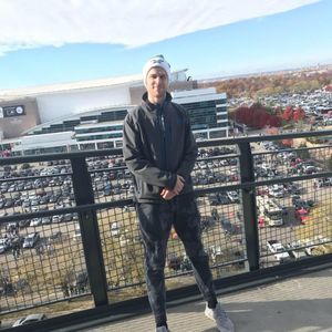 Meet your Posher, Pat